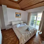 Apartmani Turic