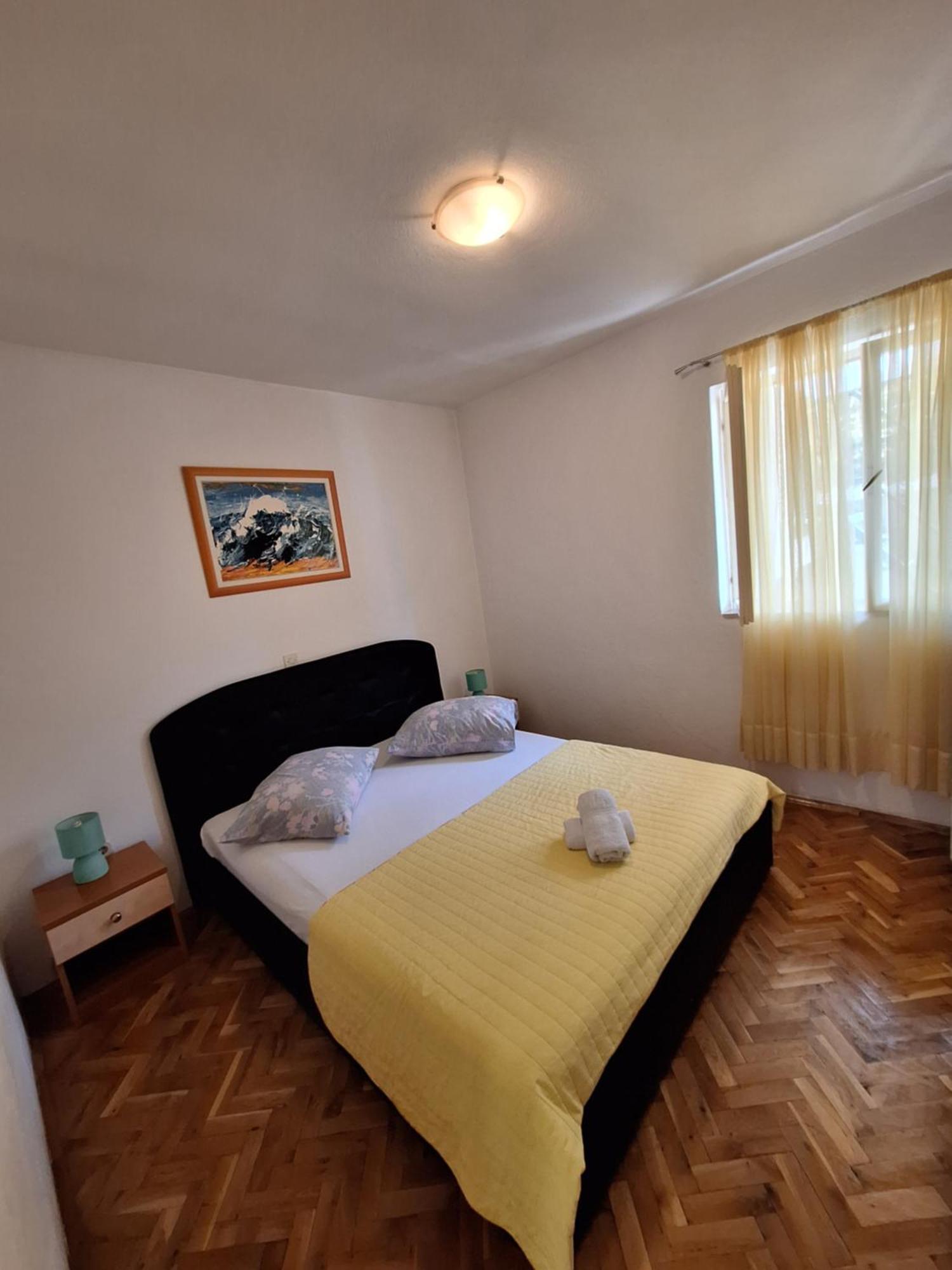 Turic Apartment *